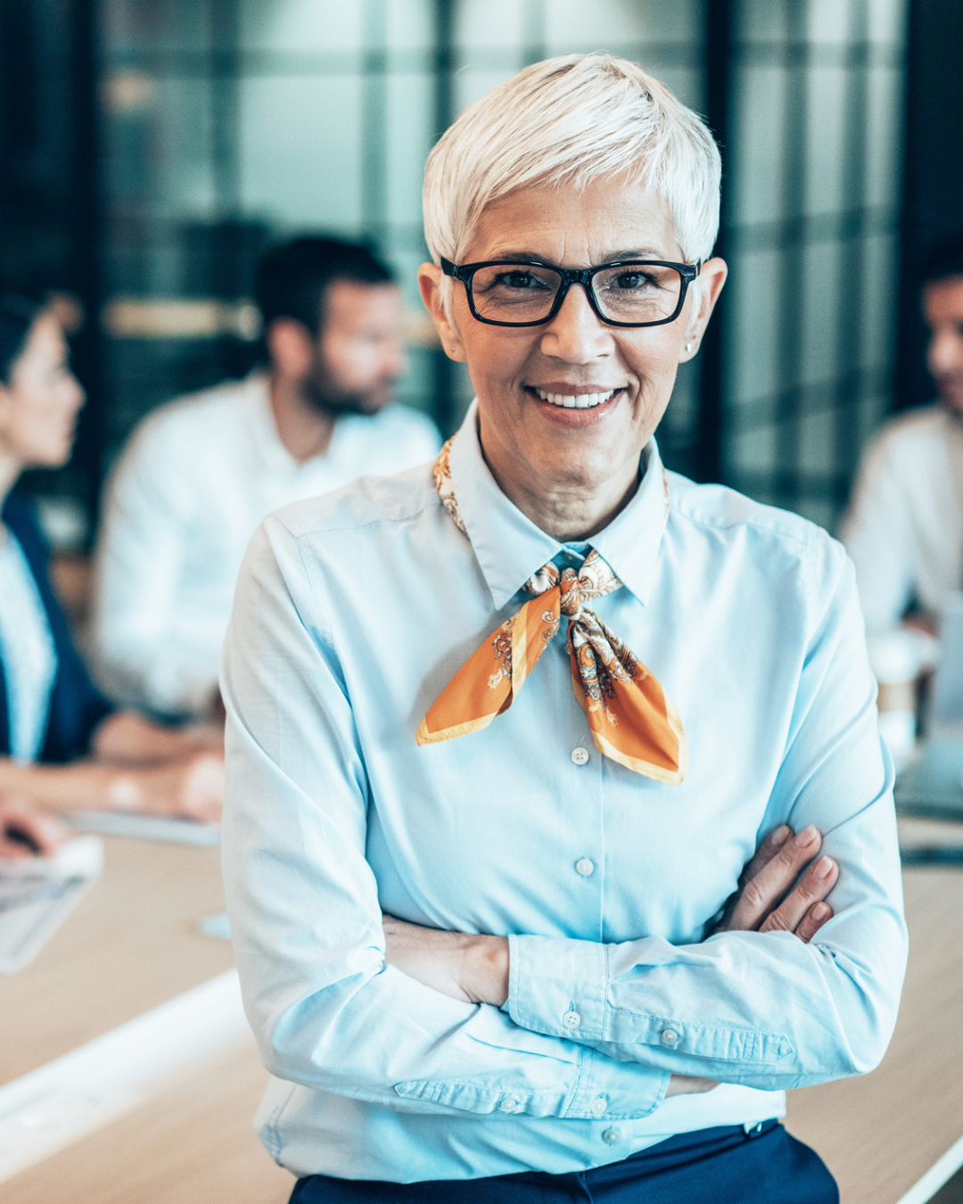 header sales director mobile