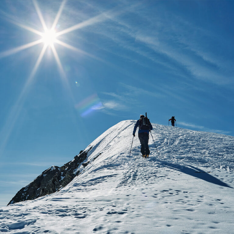 Effective Business Leadership Strategies You Can Learn and Apply