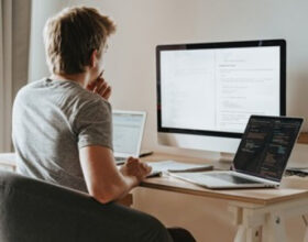 Flexible working more popular with male employees since lockdown, survey finds